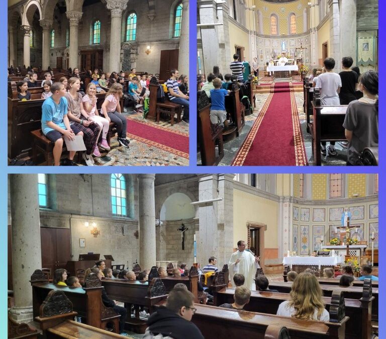 Učenici Katoličkog vjeronauka na misi