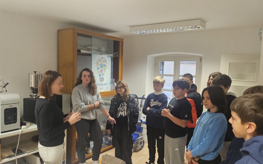 LEVEL UP STEM: Istraži, nauči, stvori!